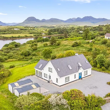 Connemara Bay House Casa vacanze